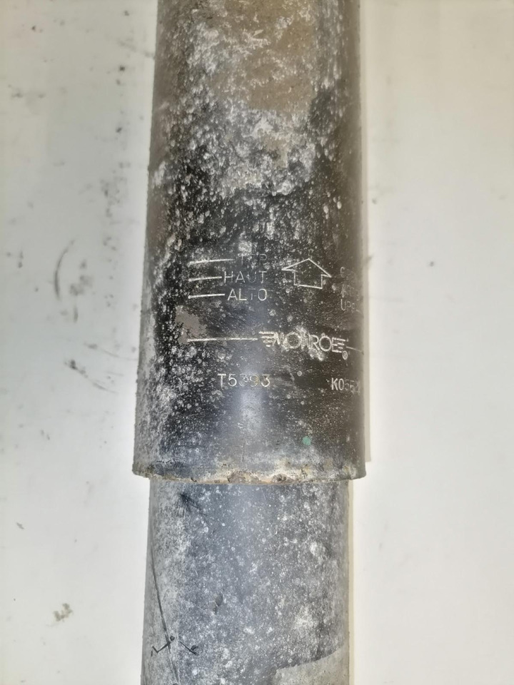 Volvo Rear axel shock absorber 20766063 - Амортизатор для Грузовиков: фото 4 Volvo Rear axel shock absorber 20766063 - Амортизатор для Грузовиков: фото 4