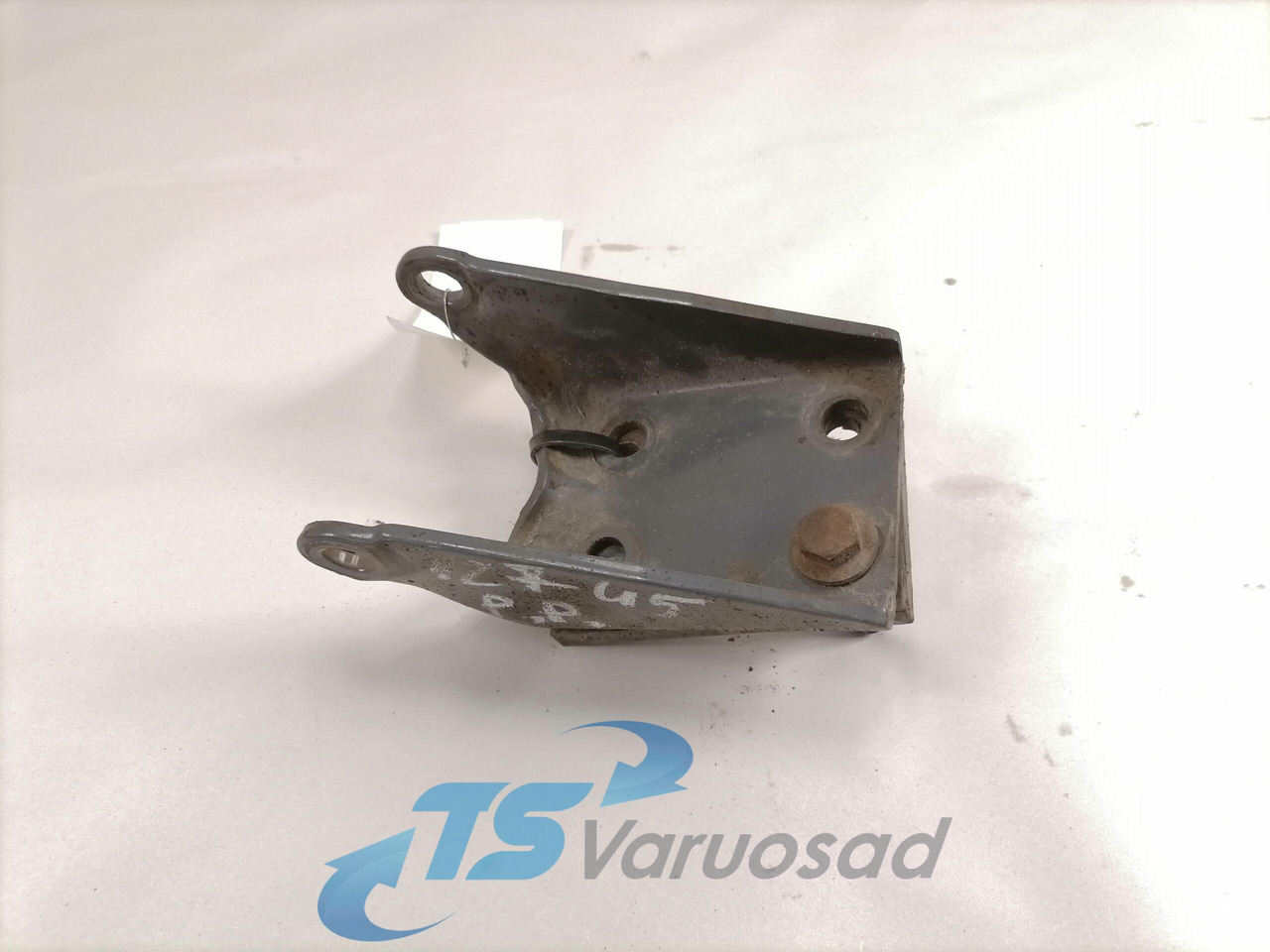 Volvo Shock absorber mounting 22022527 - Подвеска для Грузовиков: фото 1 Volvo Shock absorber mounting 22022527 - Подвеска для Грузовиков: фото 1