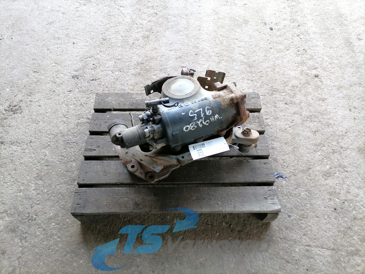 Volvo Steering box 20729167 - Рулевой механизм для Грузовиков: фото 1 Volvo Steering box 20729167 - Рулевой механизм для Грузовиков: фото 1