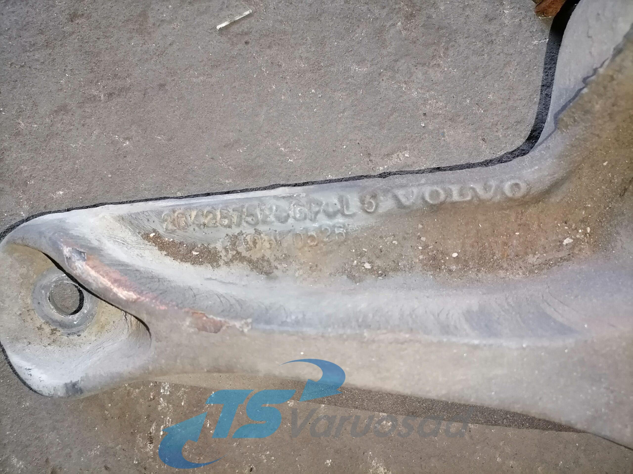Volvo Volvo drive axle / axle mounting / airbag carrier 20428752 - Ось и запчасти для Грузовиков: фото 2 Volvo Volvo drive axle / axle mounting / airbag carrier 20428752 - Ось и запчасти для Грузовиков: фото 2