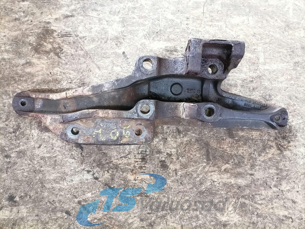 Volvo Volvo drive axle / axle mounting / airbag carrier 20428753 - Ось и запчасти для Грузовиков: фото 2 Volvo Volvo drive axle / axle mounting / airbag carrier 20428753 - Ось и запчасти для Грузовиков: фото 2