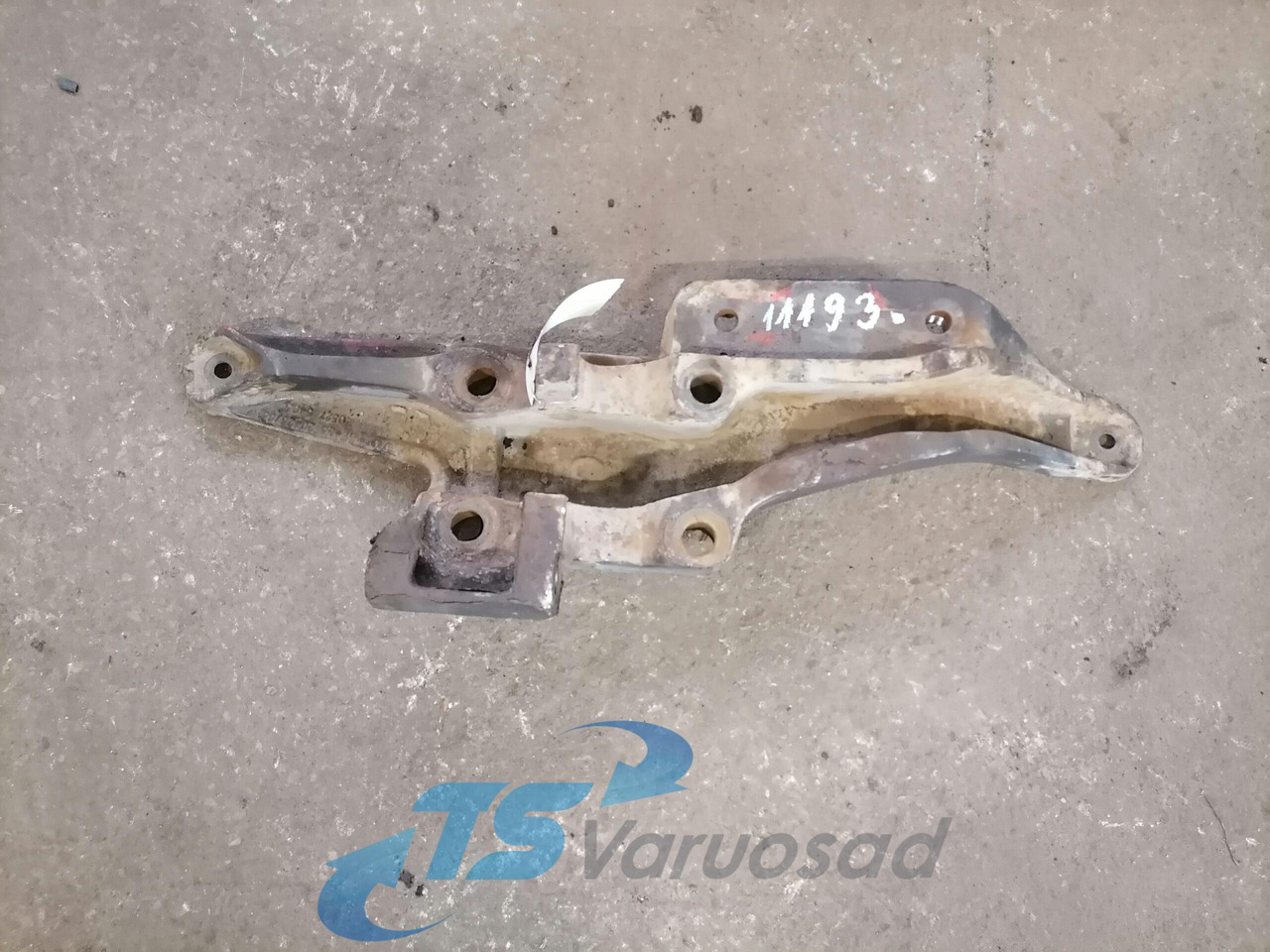 Volvo Volvo drive axle / axle mounting / airbag carrier 20428753 - Ось и запчасти для Грузовиков: фото 3 Volvo Volvo drive axle / axle mounting / airbag carrier 20428753 - Ось и запчасти для Грузовиков: фото 3