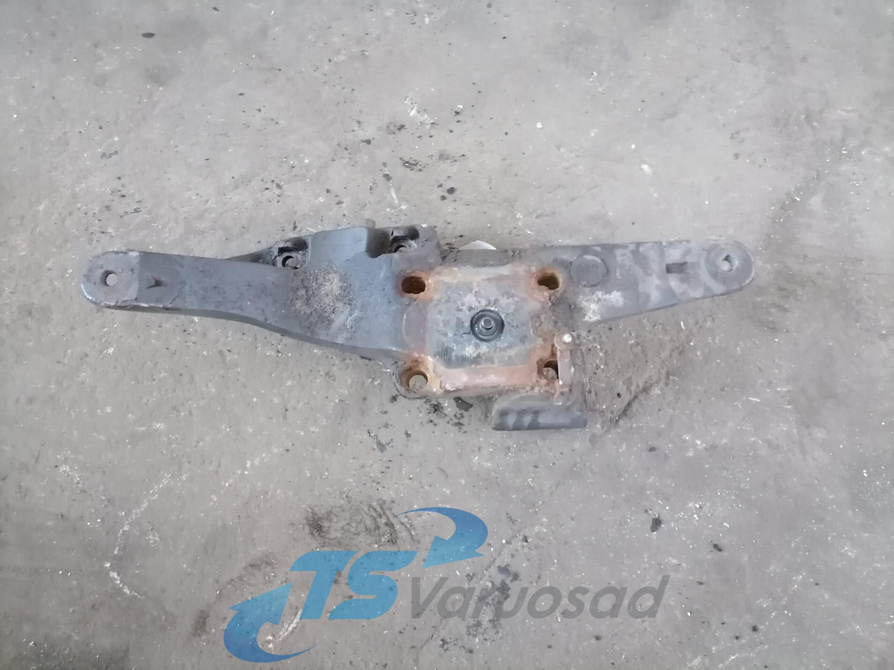 Volvo Volvo drive axle / axle mounting / airbag carrier 20428753 - Ось и запчасти для Грузовиков: фото 1 Volvo Volvo drive axle / axle mounting / airbag carrier 20428753 - Ось и запчасти для Грузовиков: фото 1