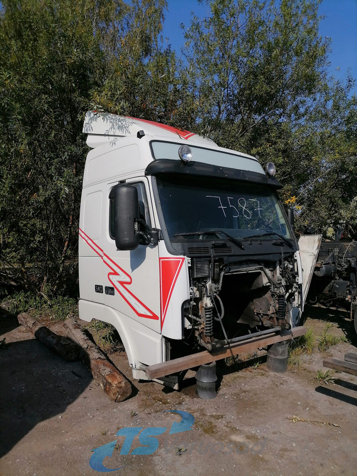 Volvo Volvo kabiin 3091788 - Кабина и интерьер для Грузовиков: фото 1 Volvo Volvo kabiin 3091788 - Кабина и интерьер для Грузовиков: фото 1