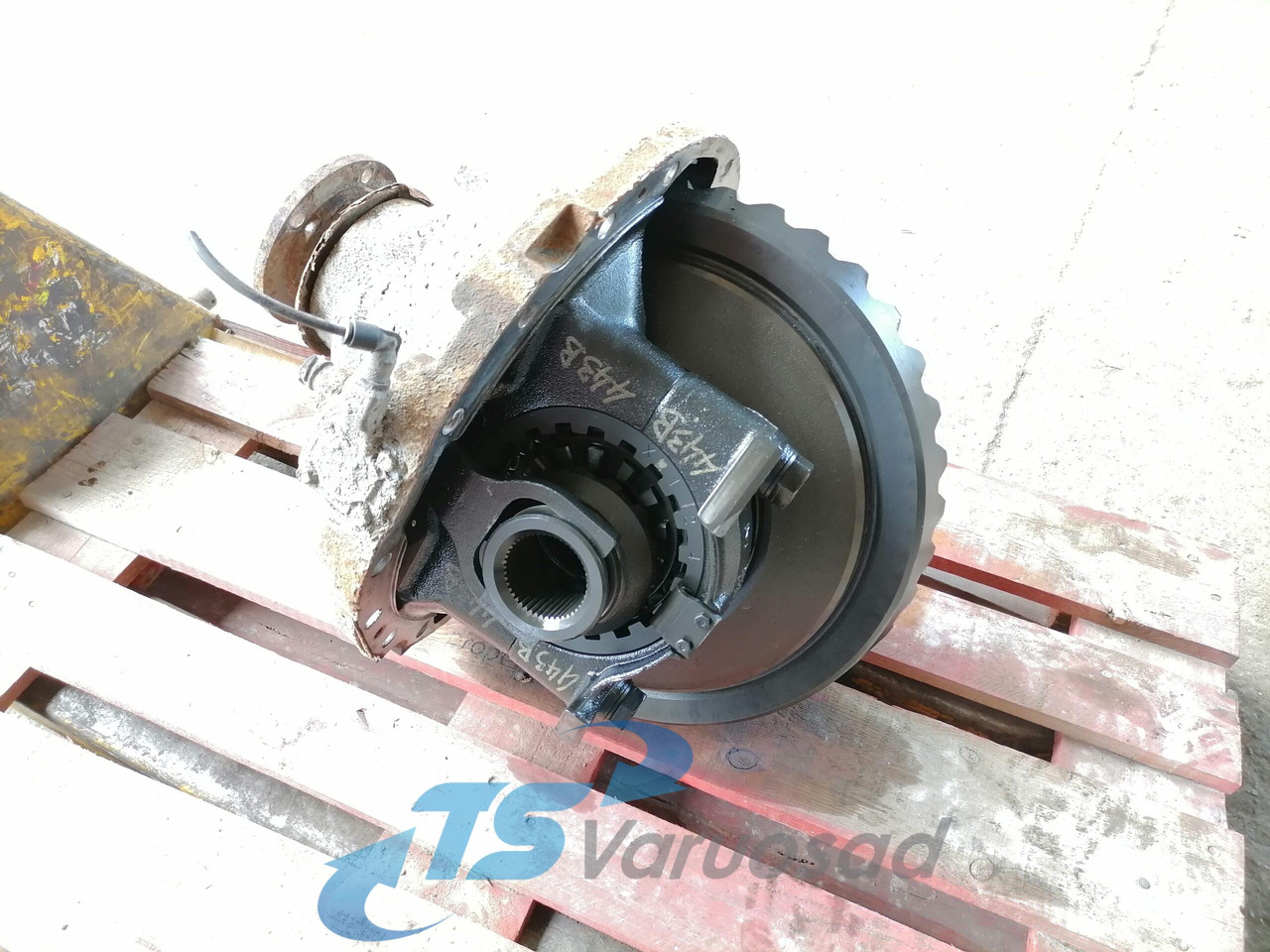 Volvo Volvo reduktor RSS1344C 4,11 RSS1344C - Бортовой редуктор для Грузовиков: фото 1 Volvo Volvo reduktor RSS1344C 4,11 RSS1344C - Бортовой редуктор для Грузовиков: фото 1