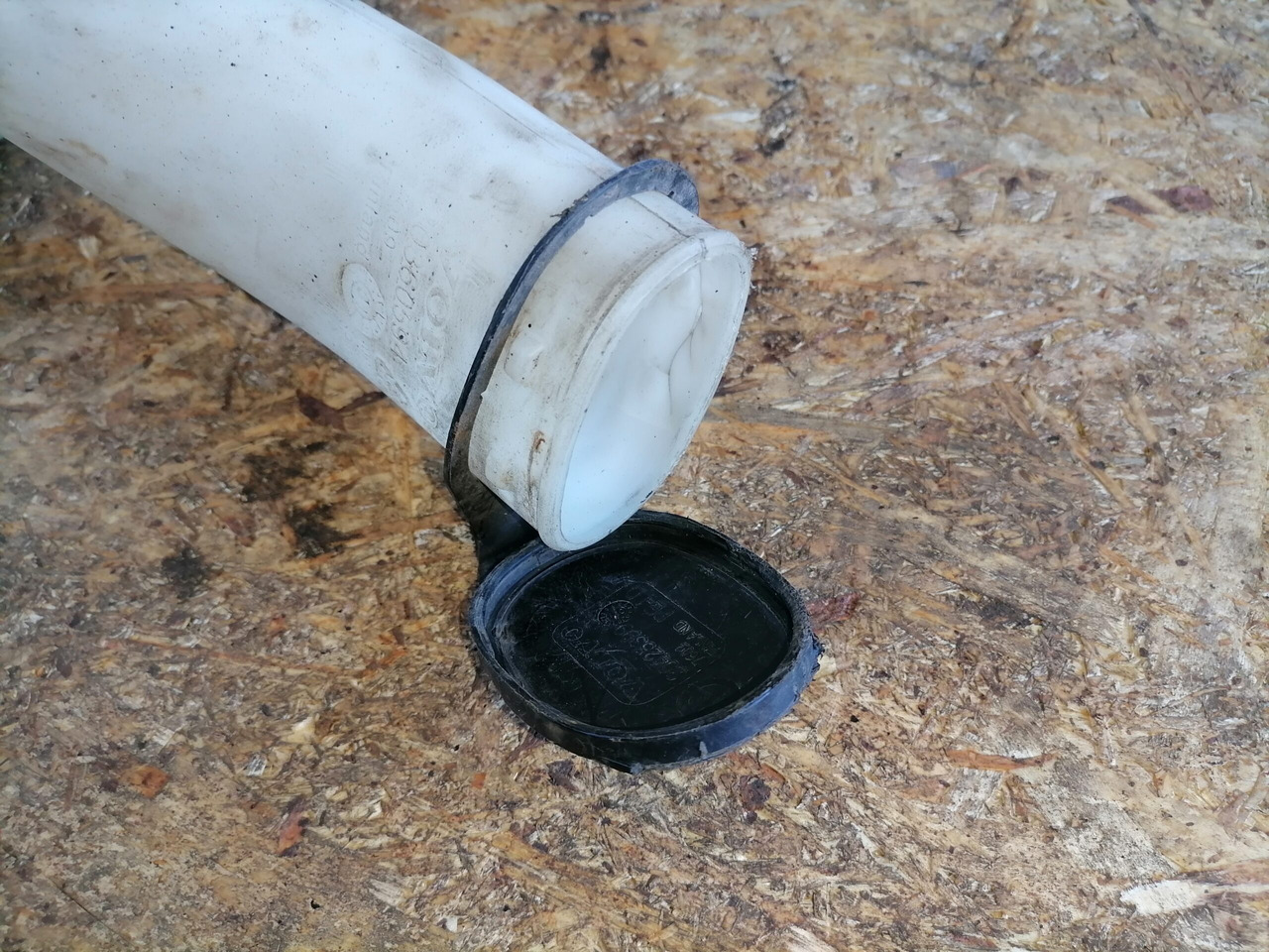 Volvo Windscreen washer fluid tank 20382655 - Щетка стеклоочистителя для Грузовиков: фото 5 Volvo Windscreen washer fluid tank 20382655 - Щетка стеклоочистителя для Грузовиков: фото 5