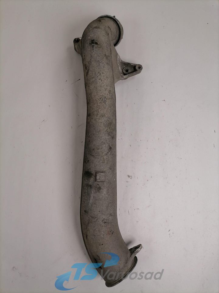 Volvo intercooler pipe 1676490 - Интеркулер для Грузовиков: фото 2 Volvo intercooler pipe 1676490 - Интеркулер для Грузовиков: фото 2