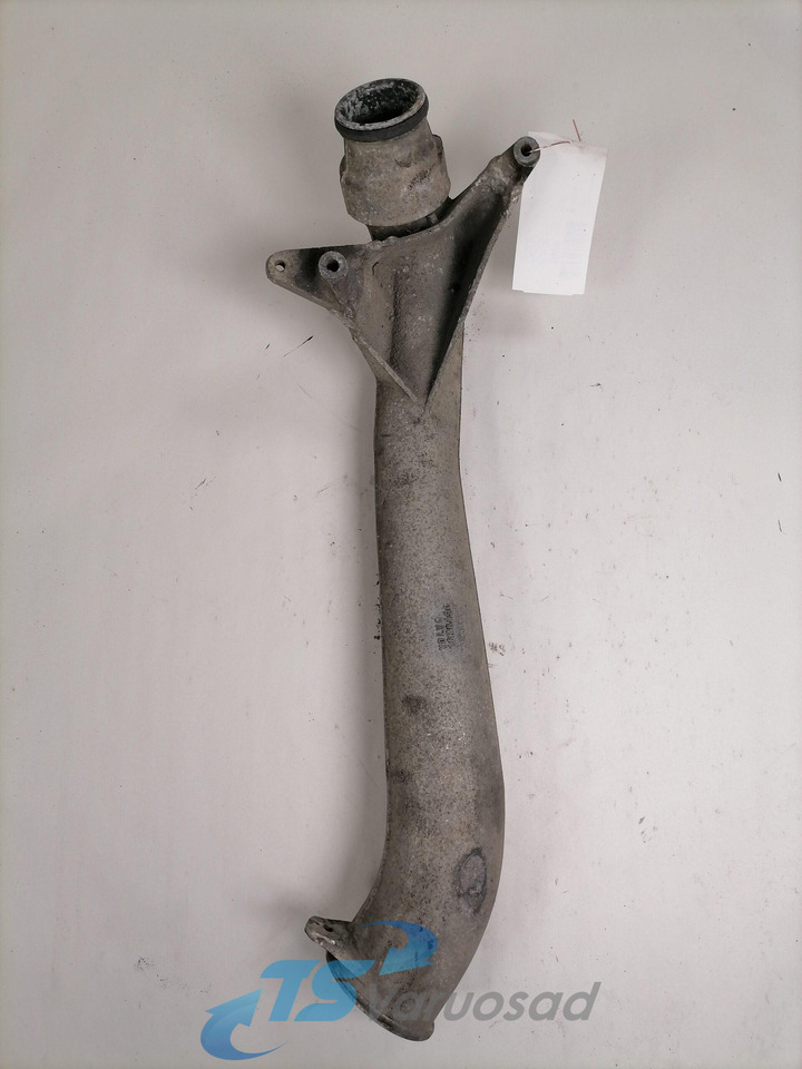 Volvo intercooler pipe 1676490 - Интеркулер для Грузовиков: фото 1 Volvo intercooler pipe 1676490 - Интеркулер для Грузовиков: фото 1