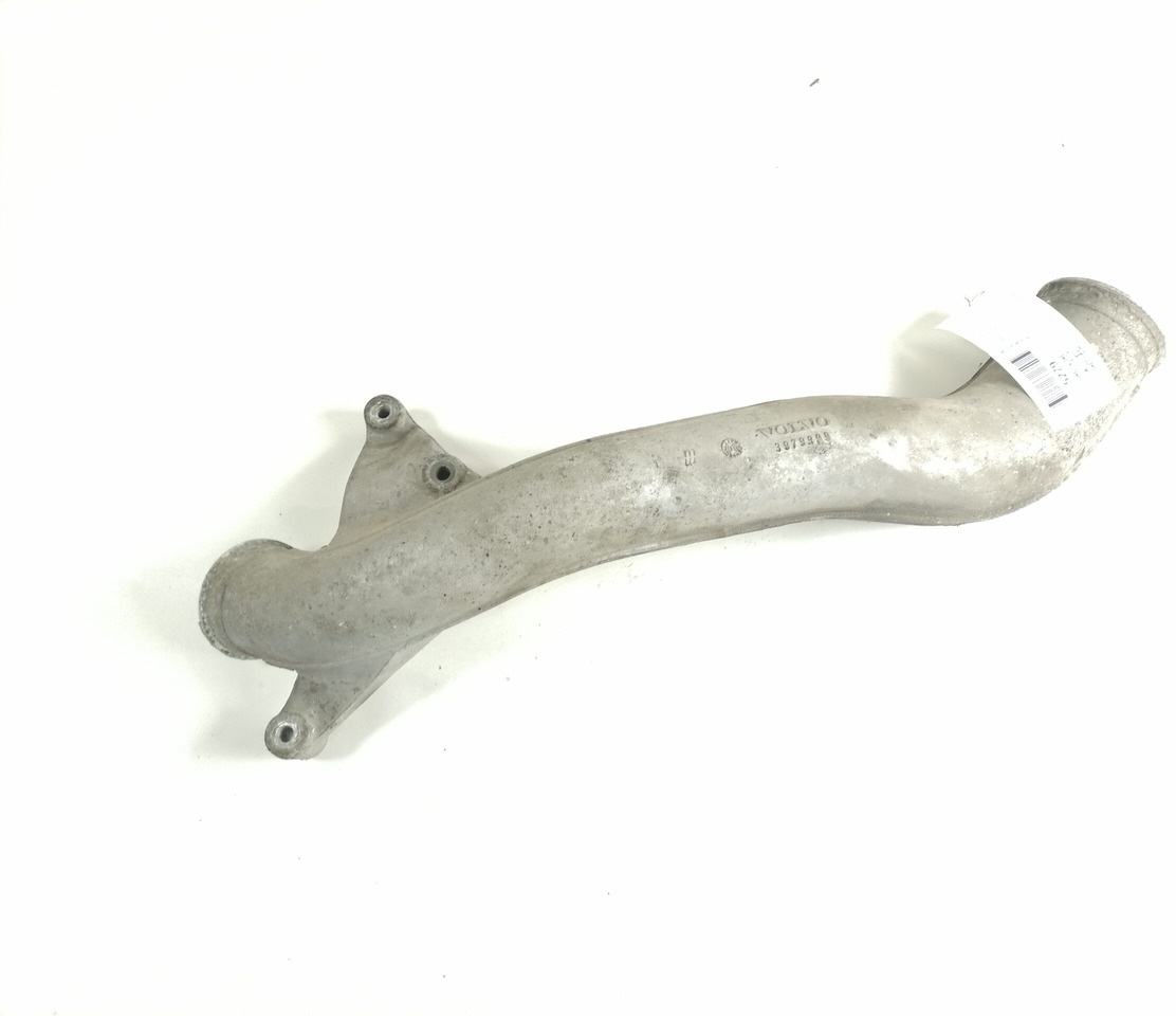 Volvo intercooler pipe 3979999 - Интеркулер для Грузовиков: фото 1 Volvo intercooler pipe 3979999 - Интеркулер для Грузовиков: фото 1