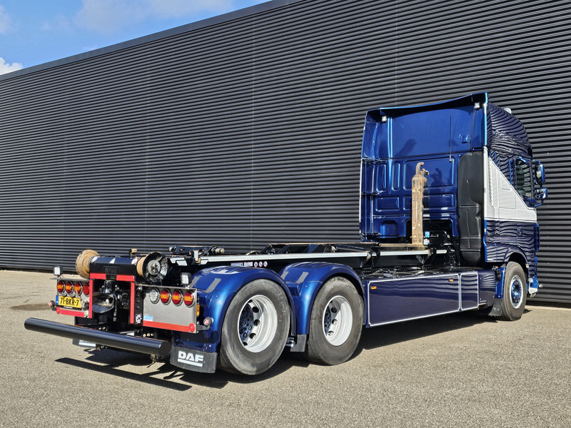 DAF XF 530 SSC 6x2 VDL HOOKLIFT 660 cm - Крюковой мультилифт: фото 3 DAF XF 530 SSC 6x2 VDL HOOKLIFT 660 cm - Крюковой мультилифт: фото 3