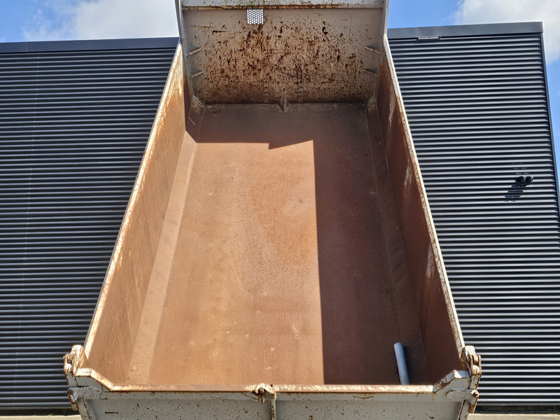 MAN TGA 26.440 / TIPPER - TRACTOR COMBI /6x4 / SPRING / BIG AXLE - Самосвал: фото 3 MAN TGA 26.440 / TIPPER - TRACTOR COMBI /6x4 / SPRING / BIG AXLE - Самосвал: фото 3