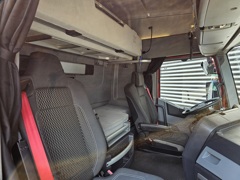 Тентованный грузовик Renault T380 4x2 / BDF / 2 X BOX / PRITSCHE /: фото 13