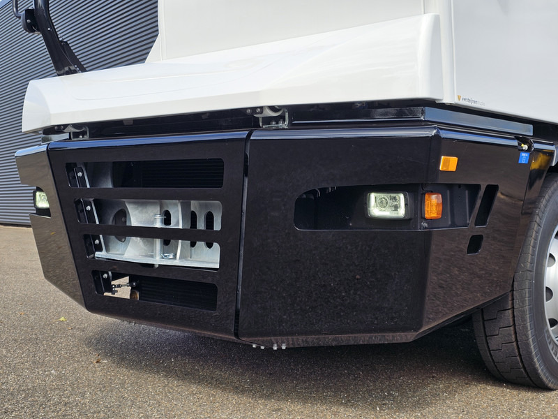 Terberg YT193 / !!NEW!! / TERMINAL / RANGEERTREKKER - Терминальный тягач: фото 2 Terberg YT193 / !!NEW!! / TERMINAL / RANGEERTREKKER - Терминальный тягач: фото 2