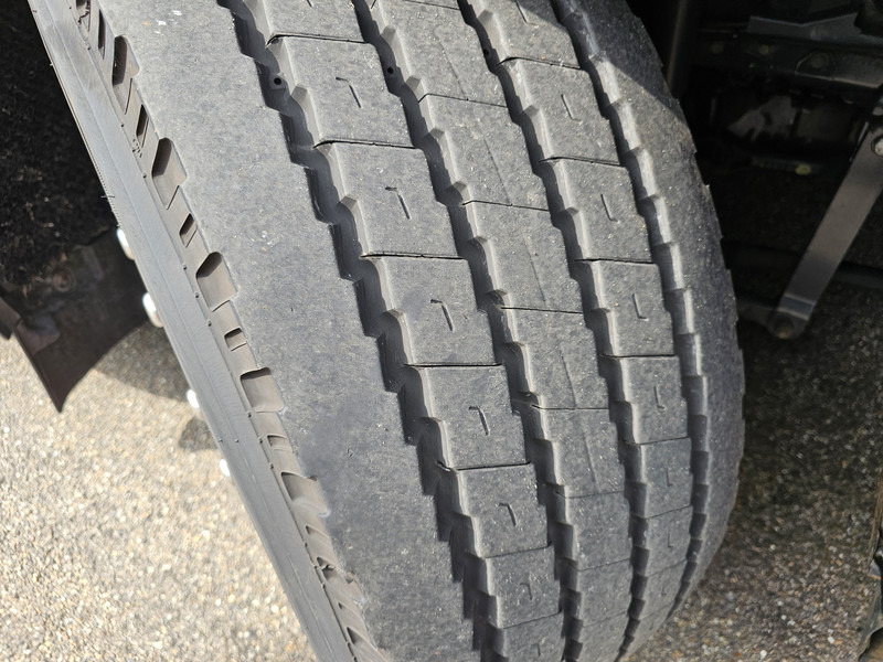 Тягач Scania R730 V8 4x2 TOPLINE / FULL AIR / RETARDER / HYDRAULIC: фото 18 Тягач Scania R730 V8 4x2 TOPLINE / FULL AIR / RETARDER / HYDRAULIC: фото 18