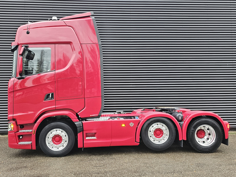 Scania S660 V8 6x2/4 / RETARDER / HYDRAULIC / FULL AIR - Тягач: фото 4 Scania S660 V8 6x2/4 / RETARDER / HYDRAULIC / FULL AIR - Тягач: фото 4