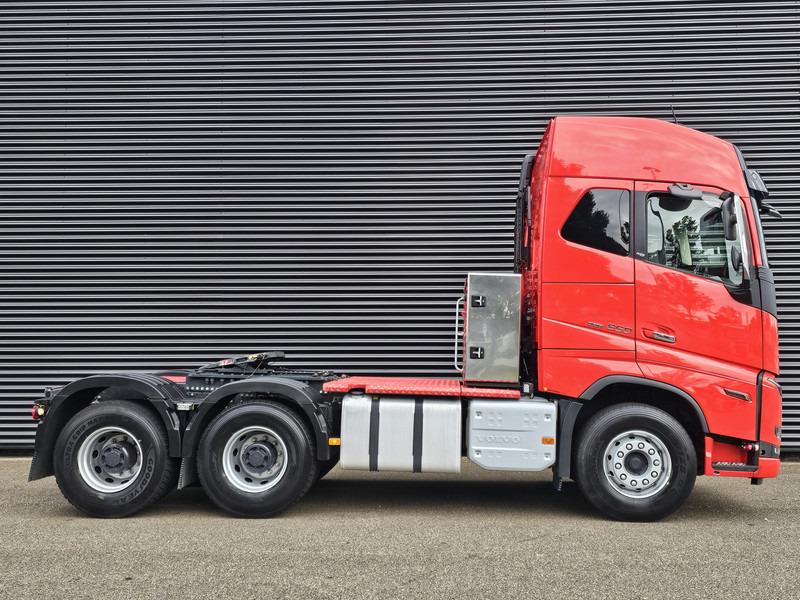 Volvo FH 16 650 / 6x4 BOOGIE / HYDRAULIC / RETARDER / 100T - Тягач: фото 5 Volvo FH 16 650 / 6x4 BOOGIE / HYDRAULIC / RETARDER / 100T - Тягач: фото 5