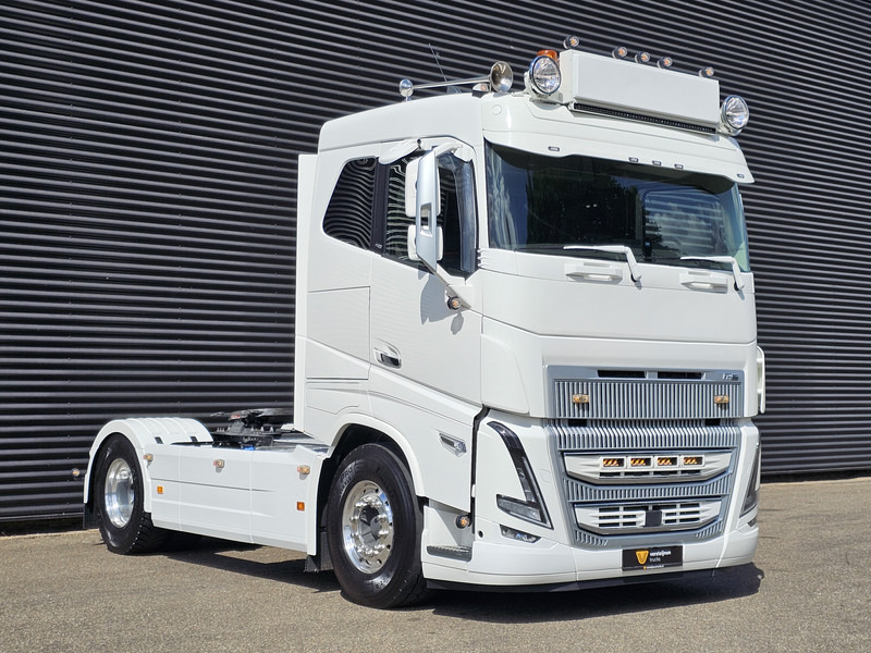 Volvo FH 16.750 4x2 / FULL AIR / RETARDER / I PARK COOL - Тягач: фото 4 Volvo FH 16.750 4x2 / FULL AIR / RETARDER / I PARK COOL - Тягач: фото 4
