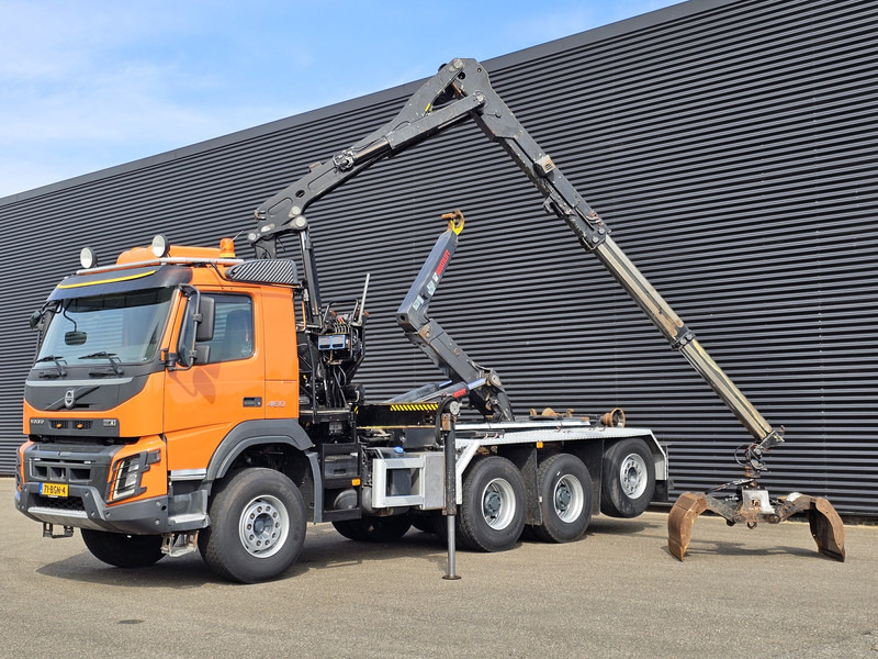 Volvo FMX 460 8x4-4 / HIAB Z CRANE + HOOKLIFT - Крюковой мультилифт: фото 2 Volvo FMX 460 8x4-4 / HIAB Z CRANE + HOOKLIFT - Крюковой мультилифт: фото 2