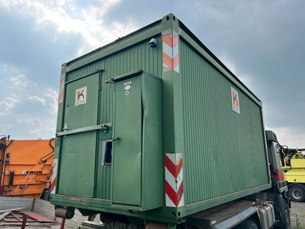 Büro Container mit Heizung Licht Tisch Schränke - Система портальной погрузки/ Мультилифт: фото 3 Büro Container mit Heizung Licht Tisch Schränke - Система портальной погрузки/ Мультилифт: фото 3