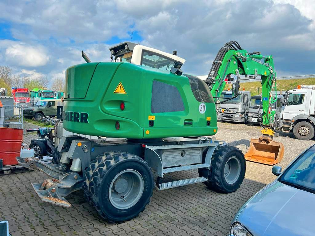 Liebherr A 912 Compact 3X Löffel 3 X Buckets - Колёсный экскаватор: фото 5 Liebherr A 912 Compact 3X Löffel 3 X Buckets - Колёсный экскаватор: фото 5
