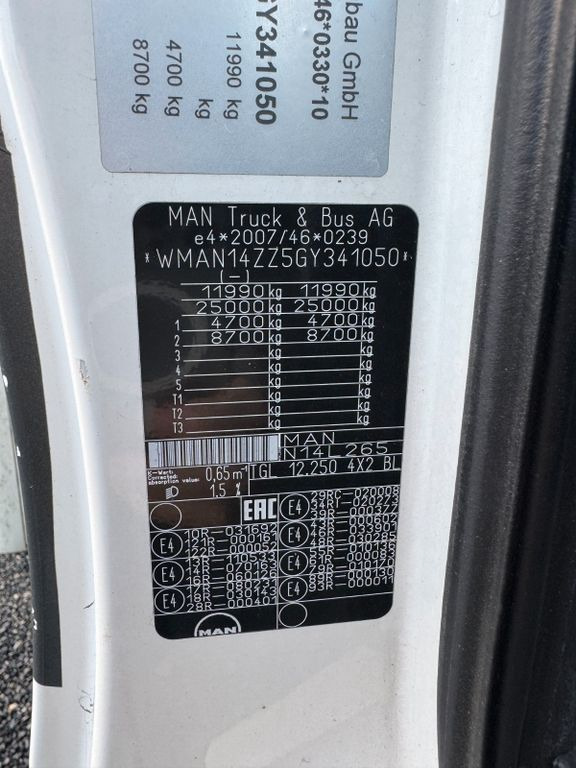 MAN 12.250 4X2 Koffer LBW Klima Diff.Sperre AHK - Грузовик с закрытым кузовом: фото 3 MAN 12.250 4X2 Koffer LBW Klima Diff.Sperre AHK - Грузовик с закрытым кузовом: фото 3