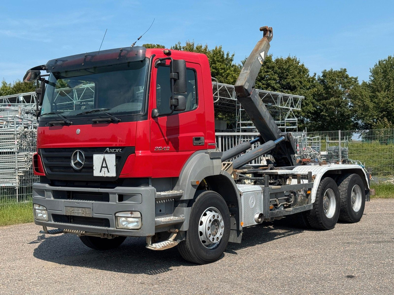 Mercedes-Benz 2643 6x4 VDL hydr. Federstütze | Klima | 6,5m - Крюковой мультилифт: фото 1 Mercedes-Benz 2643 6x4 VDL hydr. Federstütze | Klima | 6,5m - Крюковой мультилифт: фото 1