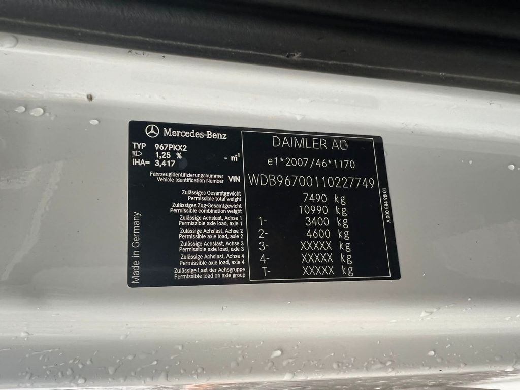 Mercedes-Benz 816 4X2 mit neuem Hyva Abroller Funk - Крюковой мультилифт: фото 2 Mercedes-Benz 816 4X2 mit neuem Hyva Abroller Funk - Крюковой мультилифт: фото 2