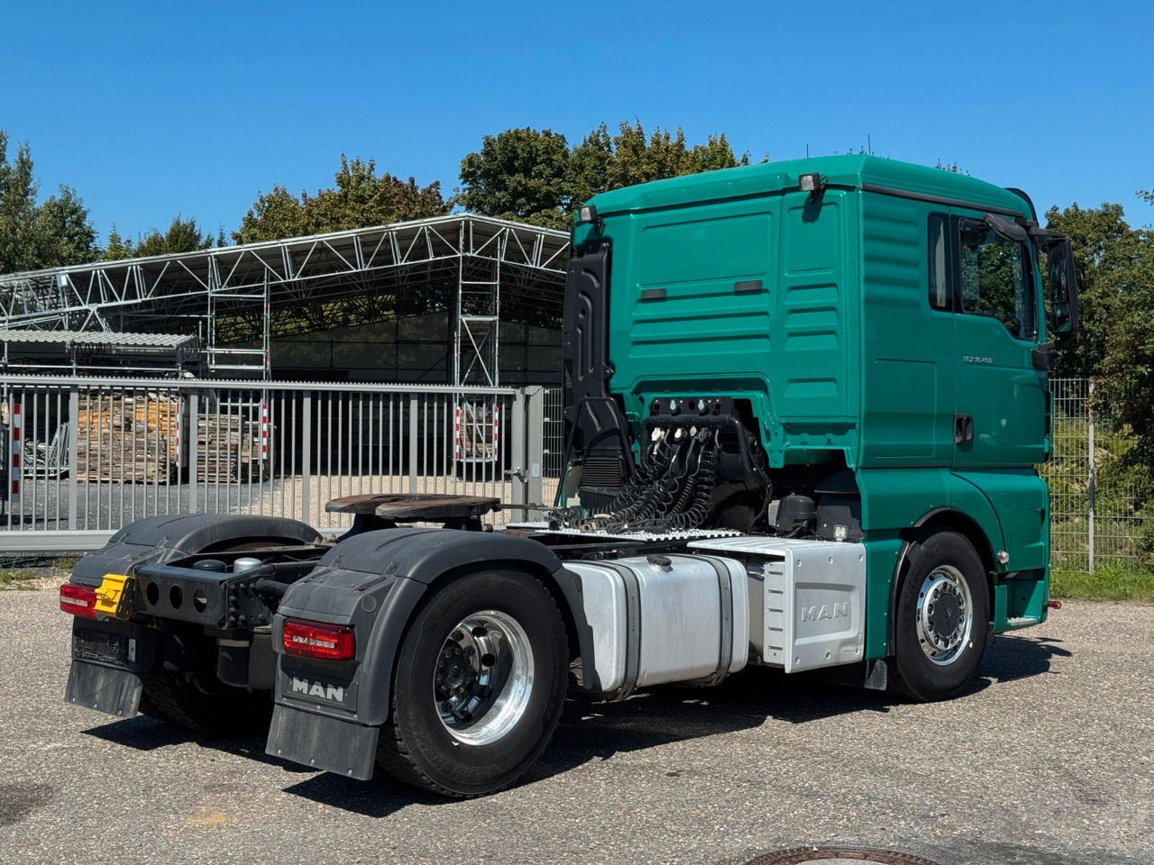 MAN 18.460 4x2 Kipphydr. | Standheiz. | Top Zustand - Тягач: фото 5 MAN 18.460 4x2 Kipphydr. | Standheiz. | Top Zustand - Тягач: фото 5