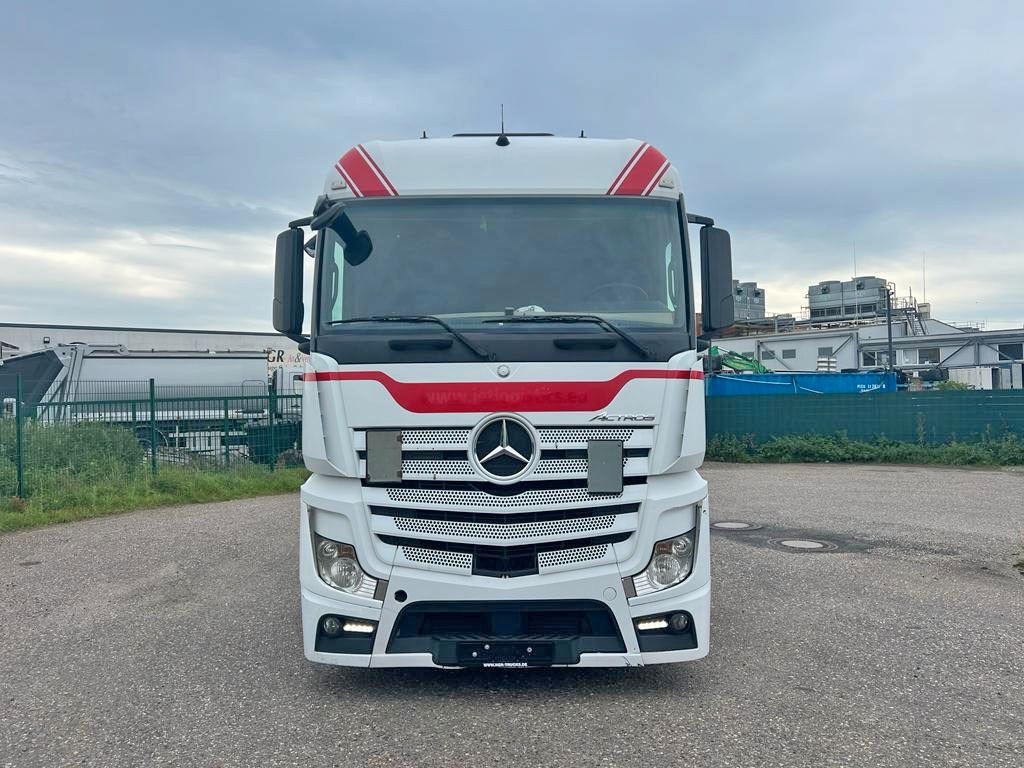 Mercedes-Benz 1842 4X2 mit Höhenverstellbarer Sattelkuppung Mercedes-Benz 1842 4X2 mit Höhenverstellbarer Sattelkuppung - Тягач: фото 4 Mercedes-Benz 1842 4X2 mit Höhenverstellbarer Sattelkuppung Mercedes-Benz 1842 4X2 mit Höhenverstellbarer Sattelkuppung - Тягач: фото 4