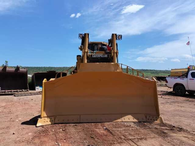CAT D8T - Бульдозер: фото 3 CAT D8T - Бульдозер: фото 3