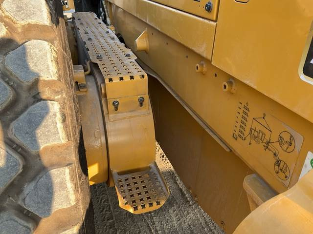Грейдер CAT 14L AWD: фото 17