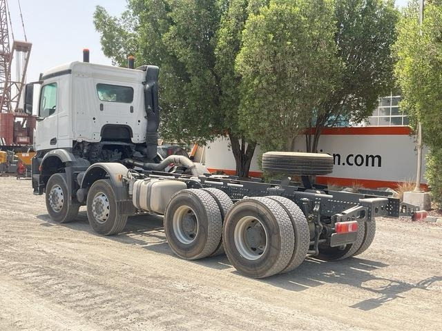 Mercedes-Benz Arocs 4240 - Грузовик-шасси: фото 2 Mercedes-Benz Arocs 4240 - Грузовик-шасси: фото 2