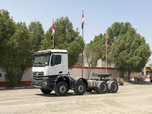 Грузовик-шасси Mercedes-Benz Arocs 4240: фото 16 Грузовик-шасси Mercedes-Benz Arocs 4240: фото 16