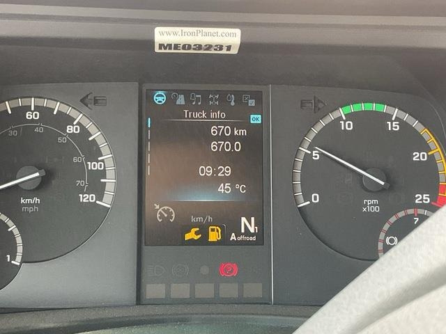Грузовик-шасси Mercedes-Benz Arocs 4240: фото 7 Грузовик-шасси Mercedes-Benz Arocs 4240: фото 7