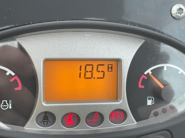 Колёсный погрузчик Bobcat L23: фото 8