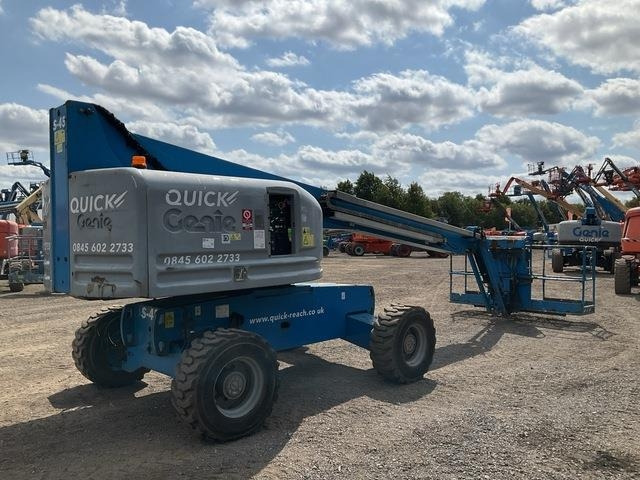 Genie S45 - Телескопический подъемник: фото 3 Genie S45 - Телескопический подъемник: фото 3