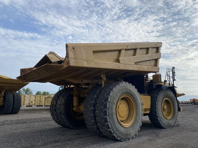 CAT 777F - Карьерный самосвал: фото 3 CAT 777F - Карьерный самосвал: фото 3