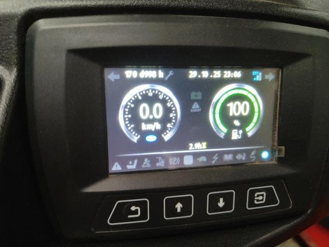 Linde E20 PBHP-01 - Электропогрузчик: фото 3 Linde E20 PBHP-01 - Электропогрузчик: фото 3