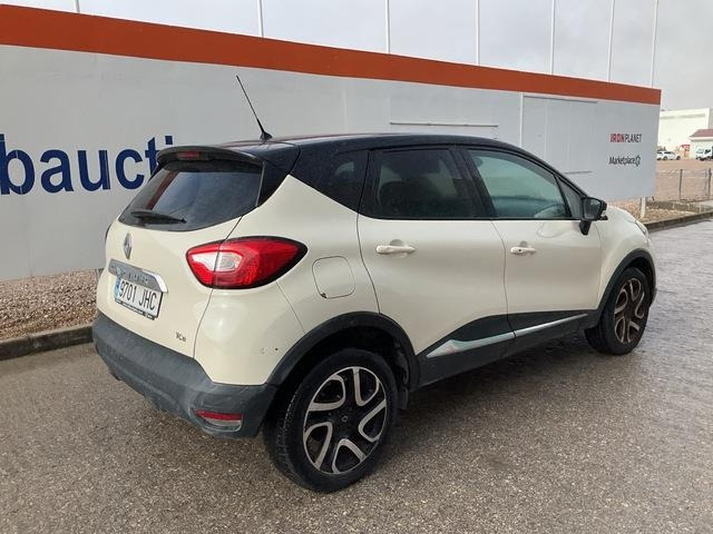 Renault Captur - Легковой автомобиль: фото 3 Renault Captur - Легковой автомобиль: фото 3