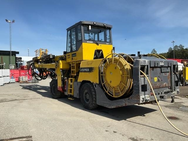 Atlas Copco XE3C - Горнодобывающая техника: фото 2 Atlas Copco XE3C - Горнодобывающая техника: фото 2