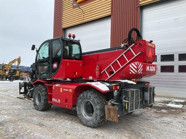 Magni RTH6.25 - Телескопический погрузчик: фото 2 Magni RTH6.25 - Телескопический погрузчик: фото 2
