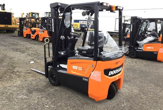 Doosan B15T-7 PLUS - Электропогрузчик: фото 2 Doosan B15T-7 PLUS - Электропогрузчик: фото 2