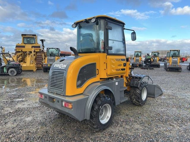 Everun R08 Pro - Колёсный погрузчик: фото 3 Everun R08 Pro - Колёсный погрузчик: фото 3