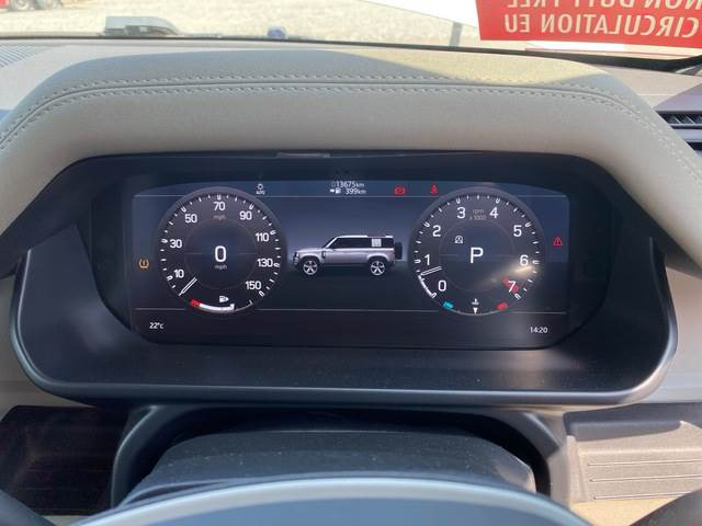 Внедорожник Land Rover Defender 110 P400: фото 19