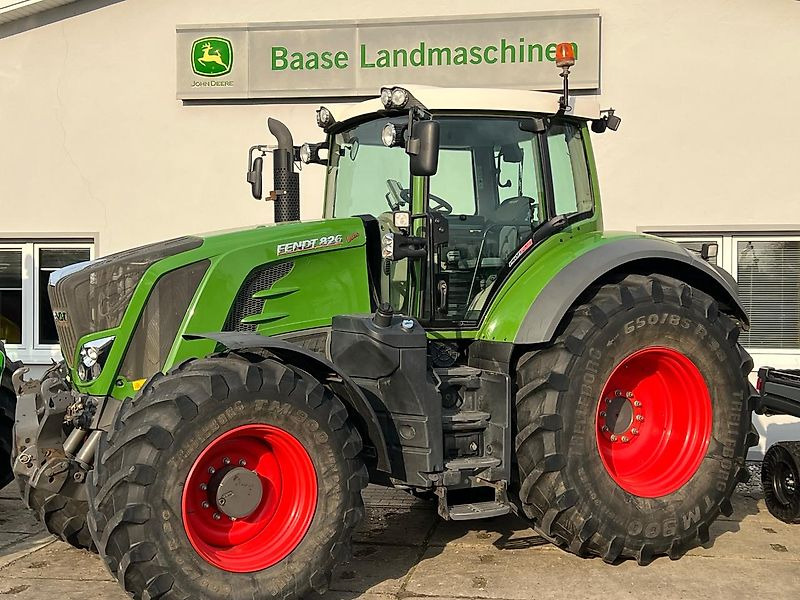 Fendt 826 Vario ProfiPlus NatureGreen - Трактор: фото 1 Fendt 826 Vario ProfiPlus NatureGreen - Трактор: фото 1