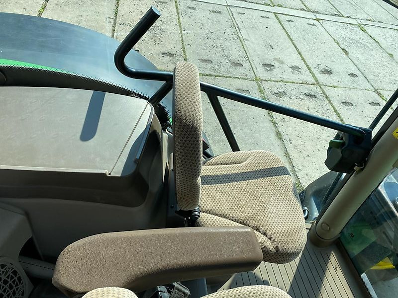 Трактор John Deere 6215R AutoPowr 50km/h: фото 11
