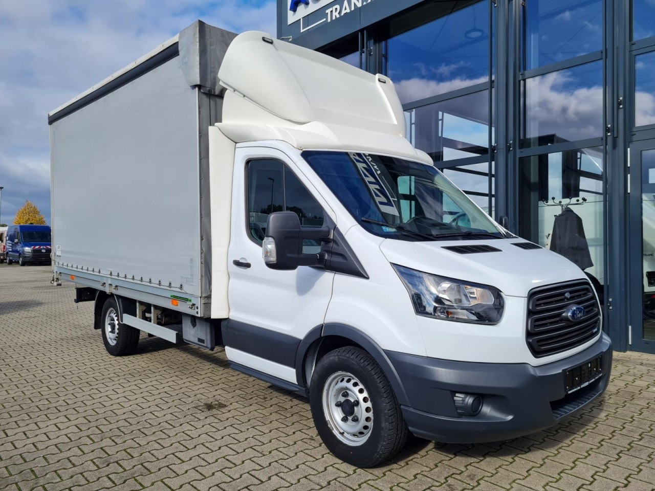 Ford Transit 35 Pritsche Schiebe Plane TDCi L3 KLIMA - Тентованный фургон: фото 4 Ford Transit 35 Pritsche Schiebe Plane TDCi L3 KLIMA - Тентованный фургон: фото 4