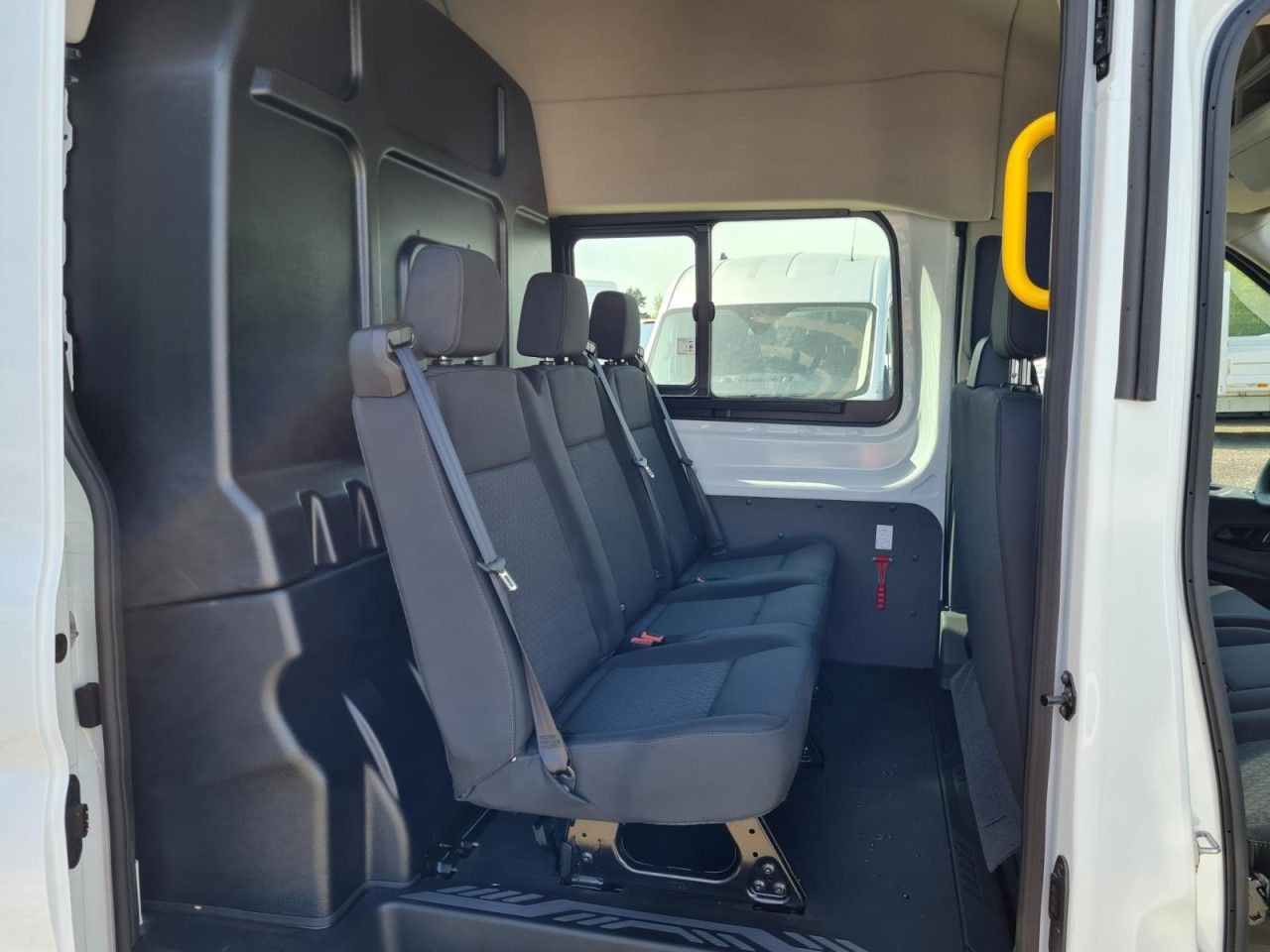 Ford Transit 350 Kasten L4H3 Doka Trend Mixto RWD лизинг Ford Transit 350 Kasten L4H3 Doka Trend Mixto RWD: фото 18