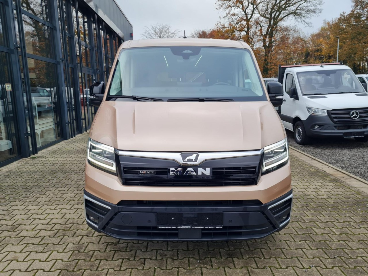 Man TGE 3.180 TDi Kombi 9 Sitze ALU KAMERA LED LEDER Sonderumbau - Микроавтобус, Пассажирский фургон: фото 2 Man TGE 3.180 TDi Kombi 9 Sitze ALU KAMERA LED LEDER Sonderumbau - Микроавтобус, Пассажирский фургон: фото 2
