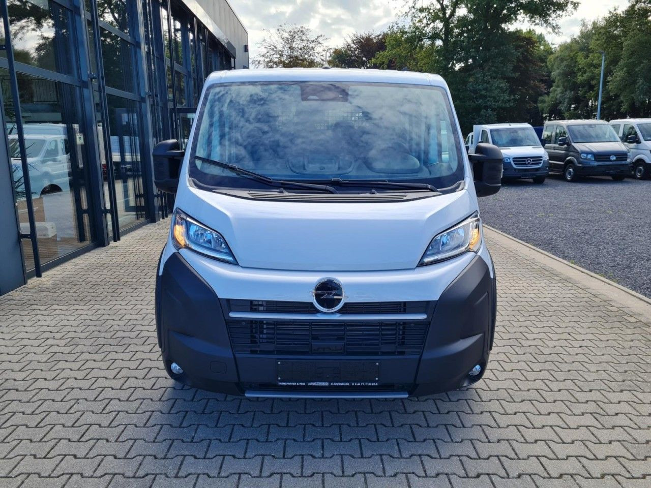 Opel Movano 3,5t Doka 2.2 HDI 140 L3 verstärkt AHK - Малотоннажный бортовой грузовик: фото 2 Opel Movano 3,5t Doka 2.2 HDI 140 L3 verstärkt AHK - Малотоннажный бортовой грузовик: фото 2